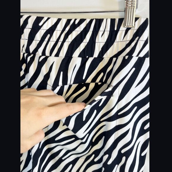 Cabi Zebra Print Joggers - Size M - Picture 8 of 10